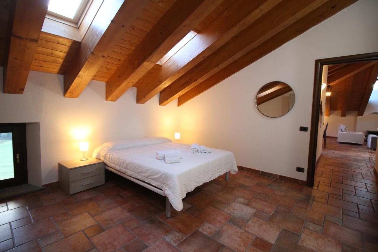 Apartamento Attico Dell'Aquila Brusson Exterior foto